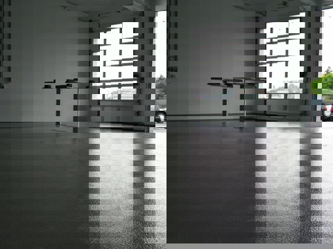 Werkstätten, Garagen und Keller