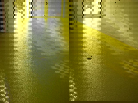 Werkstätten, Garagen und Keller